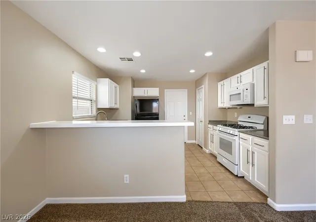 Photo 4 of Single family home for sale at 3724 Autumn King Ave, Henderson, NV 89052 | MLS# 2807721 | Listing updated on 2026-10-03