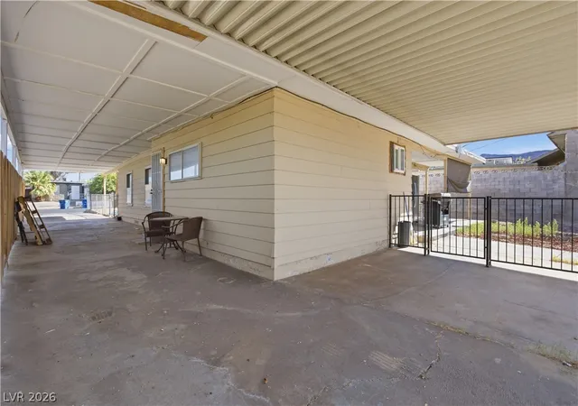 Photo 3 of Single family home for sale at 142 Magnesium St, Henderson, NV 89015 | MLS# 2817940 | Listing updated on 2026-09-12