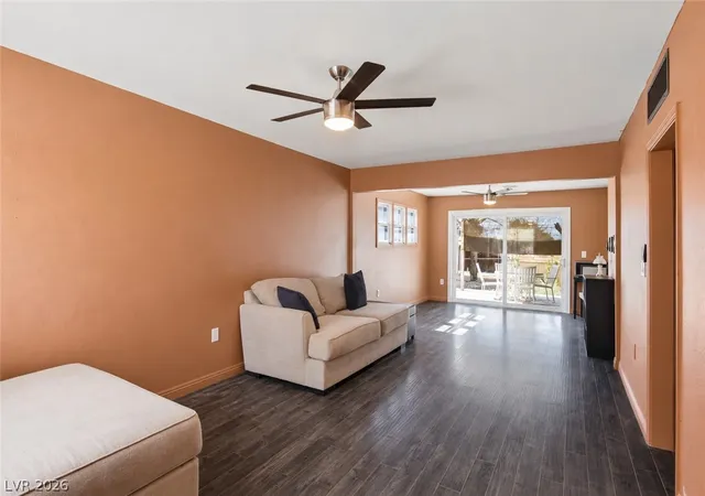 Photo 4 of Single family home for sale at 142 Magnesium St, Henderson, NV 89015 | MLS# 2817940 | Listing updated on 2026-09-12