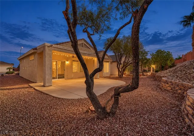 Photo 3 of Single family home for sale at 1813 Tiger Crk Ave, Henderson, NV 89012 | MLS# 2818053 | Listing updated on 2026-09-23