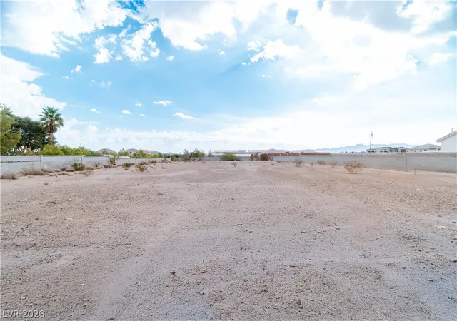 Photo 1 of Land for sale at Redwood St, Las Vegas, NV 89139 | MLS# 2818064 | Listing updated on 2026-09-12
