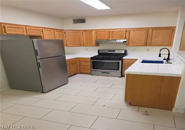 Photo 2 of Condo for sale at 2110 Los Feliz St #1051, Las Vegas, NV 89156 | MLS# 2815789 | Listing updated on 2026-09-28