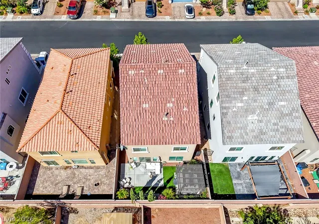 Photo 2 of Single family home for sale at 7064 Adler Fls St, Las Vegas, NV 89118 | MLS# 2818158 | Listing updated on 2026-09-12