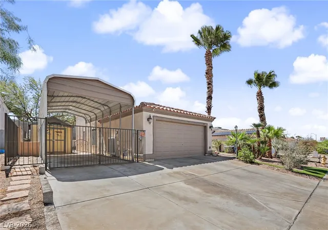 Photo 3 of Single family home for sale at 405 Breeze Way, Henderson, NV 89015 | MLS# 2818208 | Listing updated on 2026-09-12