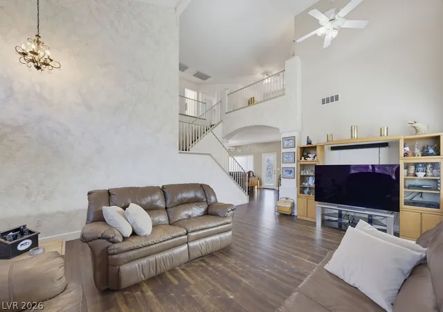 Photo 4 of Sale Pending at 6117 Copper Crst Dr, Las Vegas, NV 89130 | MLS# 2817525 | Listing updated on 2026-09-25
