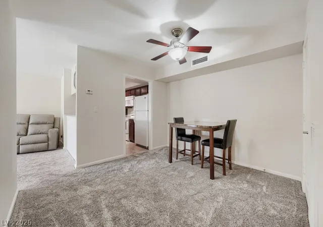 Listing Photo 4 - Condo for sale in building located at 2854 Geary Pl, Las Vegas, NV 89109 - Unit #3803