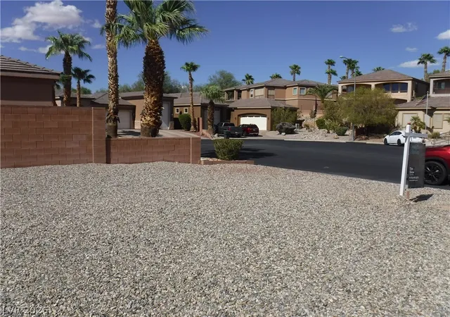 Photo 3 of Land for sale at 654 Paloma Cir, Mesquite, NV 89027 | MLS# 2818251 | Listing updated on 2026-09-17