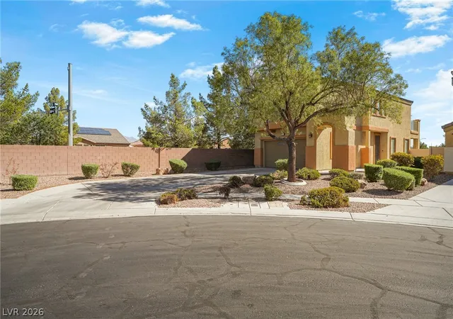 Photo 3 of Single family home for sale at 5552 Overlook Valley St, North Las Vegas, NV 89081 | MLS# 2818234 | Listing updated on 2026-09-13