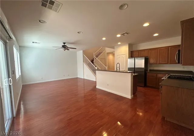 Photo 4 of Single family home for sale at 9761 Plane Tree Ct, Las Vegas, NV 89178 | MLS# 2818278 | Listing updated on 2026-09-13