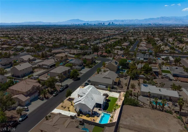 Photo 3 of Single family home for sale at 6800 Keren Marie Ave, Las Vegas, NV 89110 | MLS# 2817910 | Listing updated on 2026-09-13
