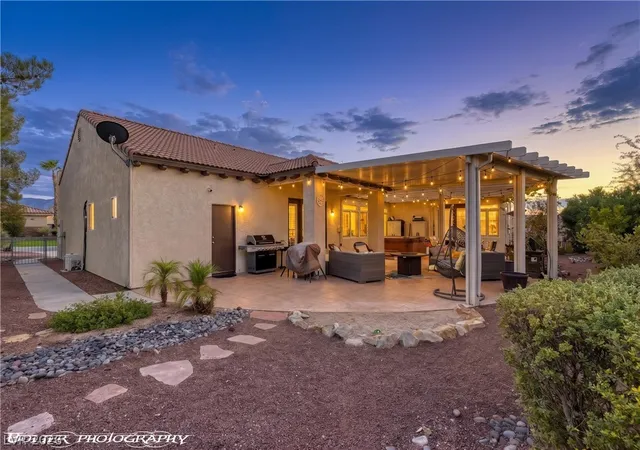 Photo 3 of Single family home for sale at 565 Paseo Verde Ct, Mesquite, NV 89027 | MLS# 2818349 | Listing updated on 2026-09-18