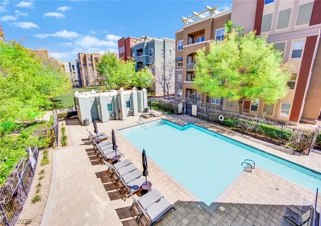 Listing Photo 2 - Condo for sale in building located at 32 E Serene Ave, Las Vegas, NV 89123 - Unit #119