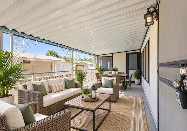 Photo 4 of Manufactured home for sale at 3233 Tularosa Ln, Las Vegas, NV 89122 | MLS# 2818370 | Listing updated on 2026-09-19