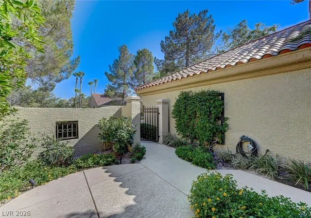 Photo 2 of Single family home for sale at 8121 Castle Pines Ave, Las Vegas, NV 89113 | MLS# 2818286 | Listing updated on 2026-09-22