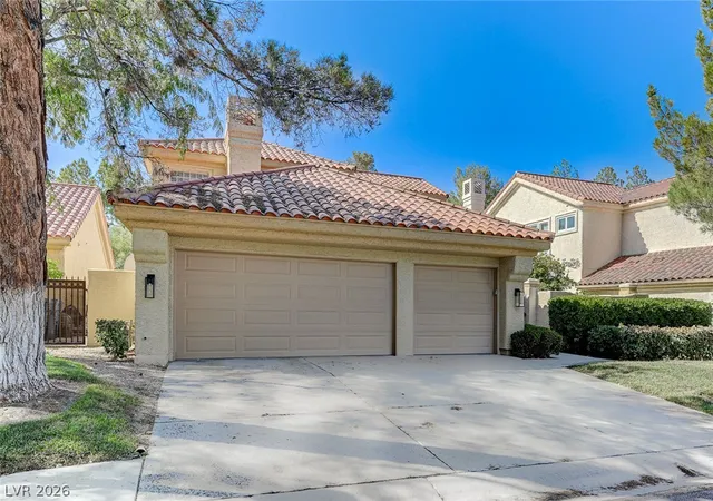 Photo 4 of Single family home for sale at 8121 Castle Pines Ave, Las Vegas, NV 89113 | MLS# 2818286 | Listing updated on 2026-09-22