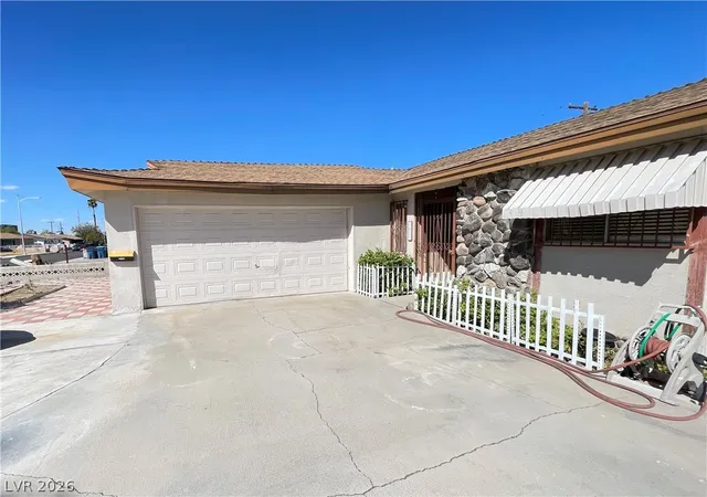 Photo 3 of Single family home for sale at 2613 Arenas St, Las Vegas, NV 89102 | MLS# 2818282 | Listing updated on 2026-10-27