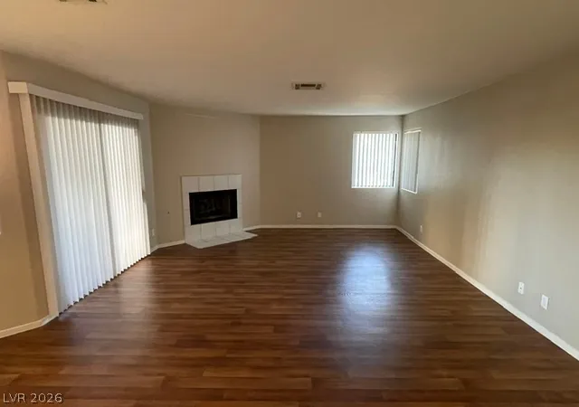 Listing Photo 4 - Condo for sale in building located at 5034 S Rainbow Blvd, Las Vegas, NV 89118 - Unit #101