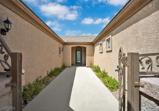Photo 3 of Single family home for sale at 5546 Criollo Dr, Las Vegas, NV 89122 | MLS# 2818519 | Listing updated on 2026-09-15