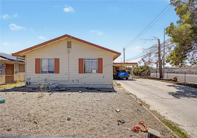 Photo 1 of Single family home for sale at 5015 Carmel Ave, Las Vegas, NV 89122 | MLS# 2817864 | Listing updated on 2026-09-15