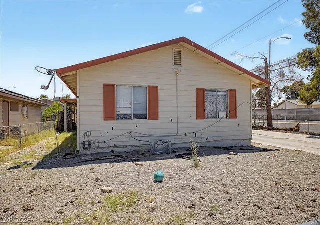 Photo 3 of Single family home for sale at 5015 Carmel Ave, Las Vegas, NV 89122 | MLS# 2817864 | Listing updated on 2026-09-15