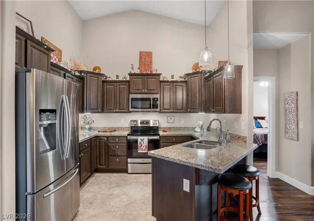 Photo 3 of Townhouse for sale at 671 Kylee Ave, Mesquite, NV 89027 | MLS# 2818616 | Listing updated on 2026-09-26