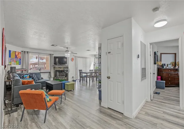 Listing Photo 4 - Condo for sale in building located at 5042 S Rainbow Blvd, Las Vegas, NV 89118 - Unit #102