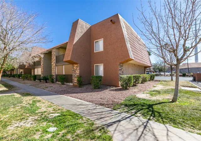 Photo 3 of Condo for sale at 5060 Indian River Dr #372, Las Vegas, NV 89103 | MLS# 2818765 | Listing updated on 2026-09-15