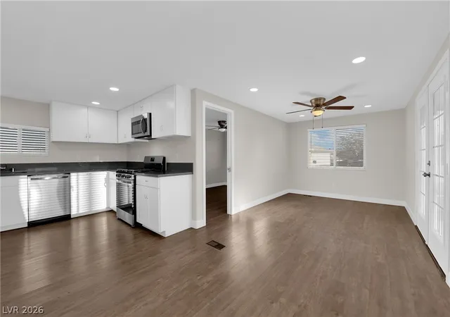 Photo 3 of Sale Pending at 420 Pueblo Pl, Henderson, NV 89015 | MLS# 2818528 | Listing updated on 2026-09-28
