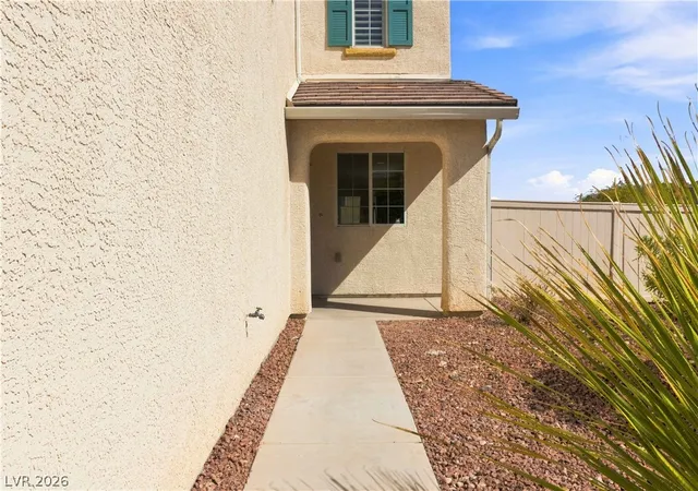 Photo 3 of Single family home for sale at 2664 Iris Point Way, Henderson, NV 89074 | MLS# 2818808 | Listing updated on 2026-10-06