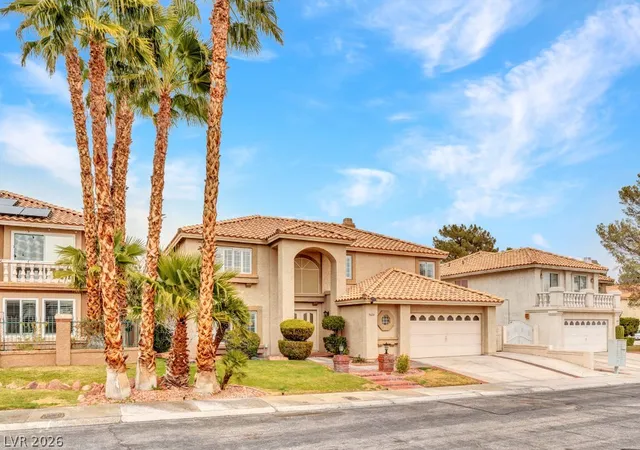 Photo 3 of Single family home for sale at 9404 Low Tide Ct, Las Vegas, NV 89117 | MLS# 2818867 | Listing updated on 2026-09-15