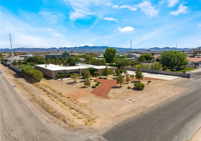 Photo 2 of Sale Pending at 9120 Mohawk St, Las Vegas, NV 89139 | MLS# 2818461 | Listing updated on 2026-09-24