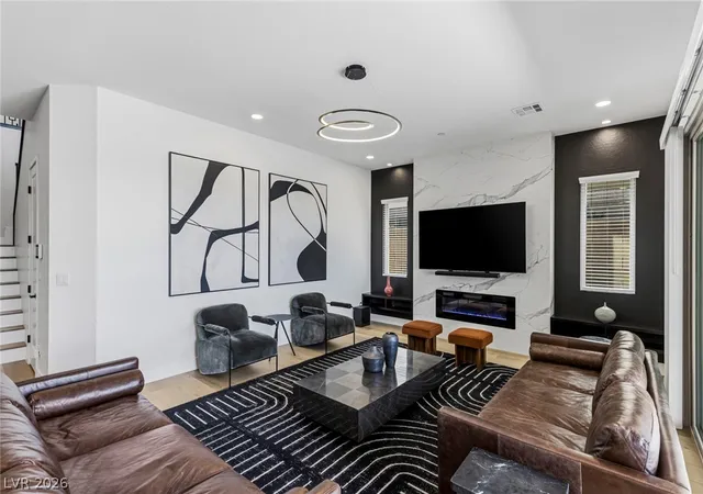 Photo 2 of Single family home for sale at 767 Glowing Horizon St, Henderson, NV 89052 | MLS# 2819052 | Listing updated on 2026-10-04