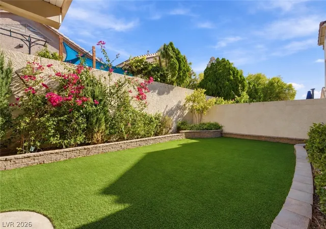 Photo 3 of Single family home for sale at 7952 Nookfield Dr, Las Vegas, NV 89147 | MLS# 2818790 | Listing updated on 2026-10-02