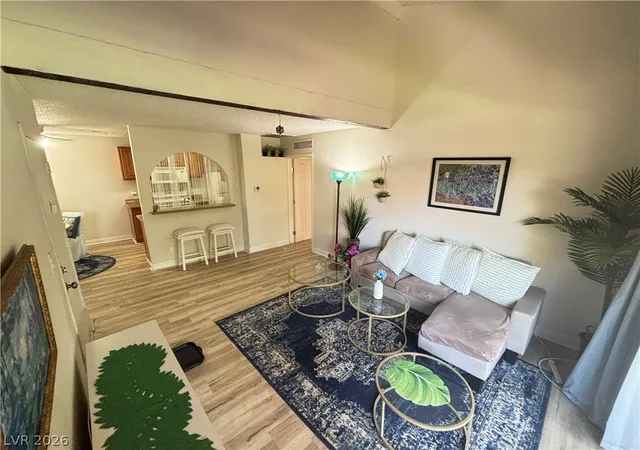 Listing Photo 4 - Condo for sale in building located at 1515 E Reno Ave, Las Vegas, NV 89119 - Unit #C206
