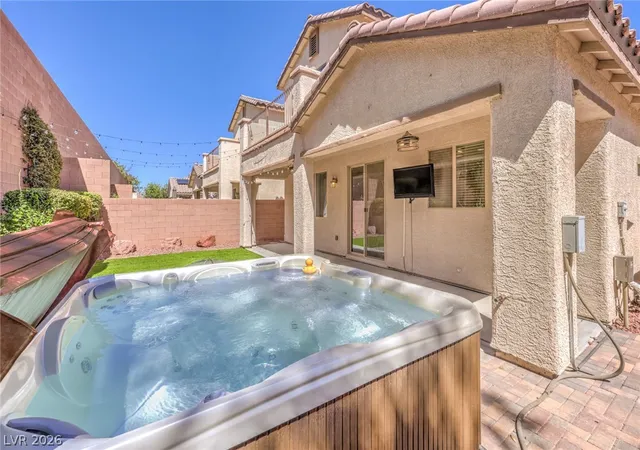 Photo 2 of Single family home for sale at 7539 Old Compton St, Las Vegas, NV 89166 | MLS# 2817001 | Listing updated on 2026-09-16