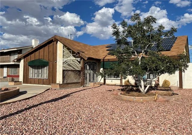 Photo 2 of Single family home for sale at 5632 Latigo St, Las Vegas, NV 89119 | MLS# 2818919 | Listing updated on 2026-09-16