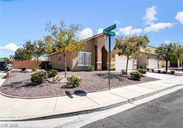 Photo 3 of Single family home for sale at 500 Red Shale Ct, Henderson, NV 89052 | MLS# 2817379 | Listing updated on 2026-09-22