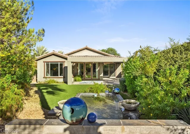 Photo 2 of Single family home for sale at 7 Via Del Cielo Pkwy, Henderson, NV 89011 | MLS# 2817432 | Listing updated on 2026-09-17