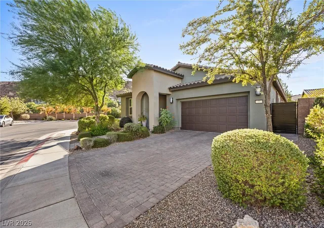 Photo 3 of Single family home for sale at 7 Via Del Cielo Pkwy, Henderson, NV 89011 | MLS# 2817432 | Listing updated on 2026-09-17