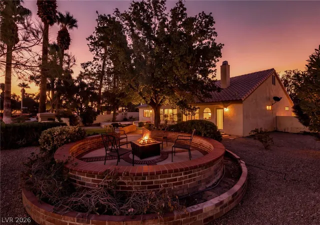 Photo 2 of Single family home for sale at 2433 Chatfield Dr, Las Vegas, NV 89128 | MLS# 2818396 | Listing updated on 2026-10-02