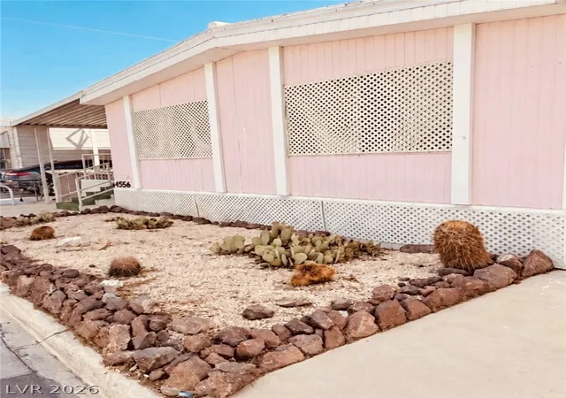 Photo 2 of Manufactured home for sale at 4556 Royal Ridge Way, Las Vegas, NV 89103 | MLS# 2817189 | Listing updated on 2026-09-21