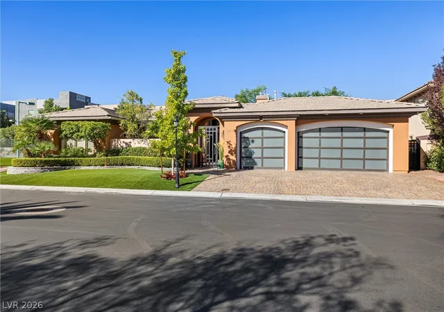 Photo 3 of Single family home for sale at 1517 Marbella Ridge Ct, Las Vegas, NV 89117 | MLS# 2819373 | Listing updated on 2026-09-28