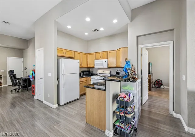 Photo 4 of Single family home for sale at 10751 Bel Etage Ct, Las Vegas, NV 89141 | MLS# 2819248 | Listing updated on 2026-10-06