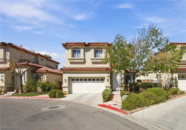 Single family home for sale at 5218 Monterey Park Cir, Las Vegas, NV 89146 | MLS# 2819128