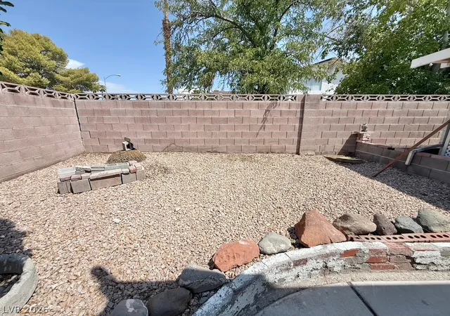 Photo 3 of Single family home for sale at 3574 Winner Dr, Las Vegas, NV 89120 | MLS# 2819478 | Listing updated on 2026-09-22