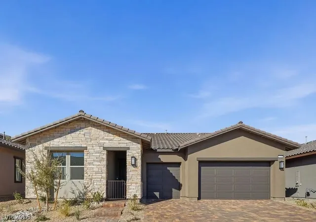 Photo 1 of Single family home for sale at 374 Tigullio Ave, Henderson, NV 89011 | MLS# 2819489 | Listing updated on 2026-09-17