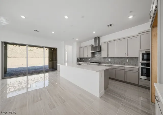 Photo 2 of Single family home for sale at 374 Tigullio Ave, Henderson, NV 89011 | MLS# 2819489 | Listing updated on 2026-09-17