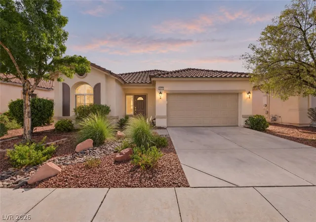 Photo 1 of Sale Pending at 2772 Gallant Hills Dr, Las Vegas, NV 89135 | MLS# 2818187 | Listing updated on 2026-10-01