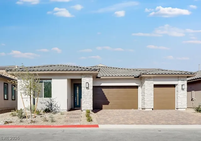 Photo 1 of Single family home for sale at 370 Tigullio Ave, Henderson, NV 89011 | MLS# 2819511 | Listing updated on 2026-09-17