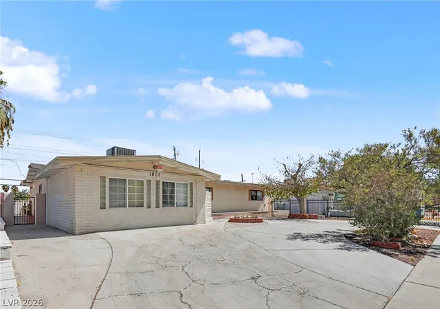 Photo 3 of Single family home for sale at 1905 S 17th Street, Las Vegas, NV 89104 | MLS# 2818490 | Listing updated on 2026-09-18